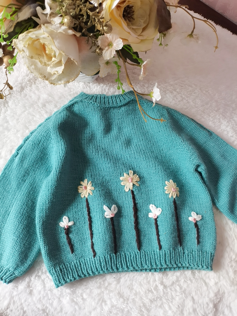 绣花套衫，4股手工成衣l（成品），缕空开衫3股成衣（成品）