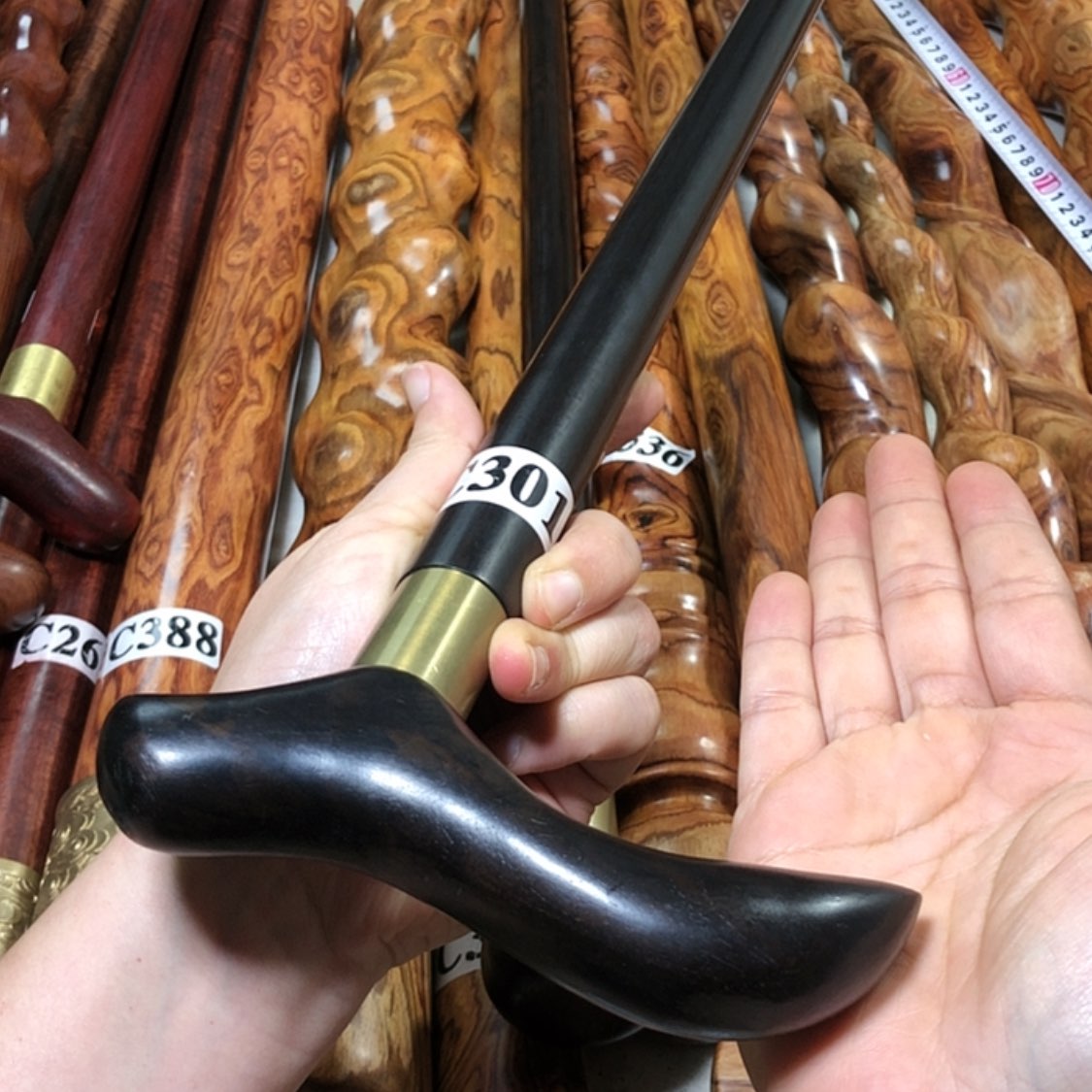 【闪购商品】黑酸枝木类成套家具君**材紫光檀手杖