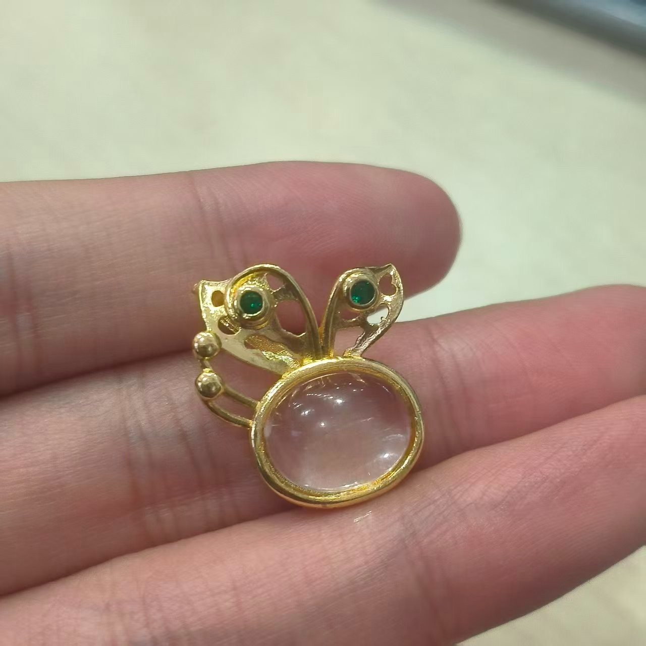 CT3397（玉夫人）白水晶兔子吊坠-配绳-送礼佳品