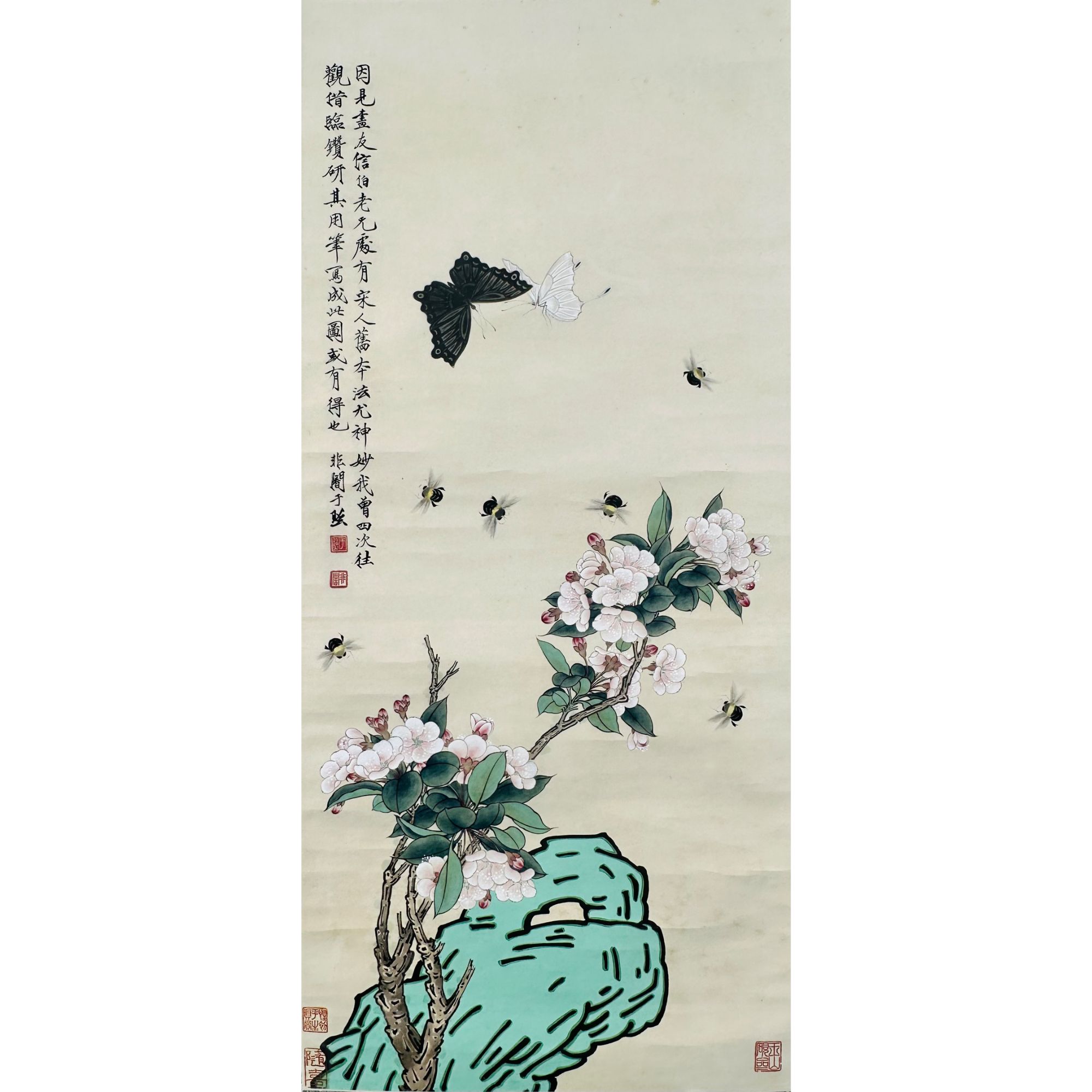 于非闇 山茶蜂蝶 立轴 88×39cm