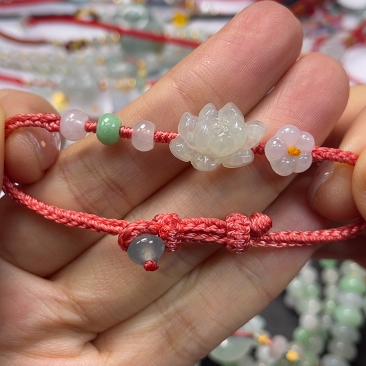 翡翠未镶嵌手绳7889999