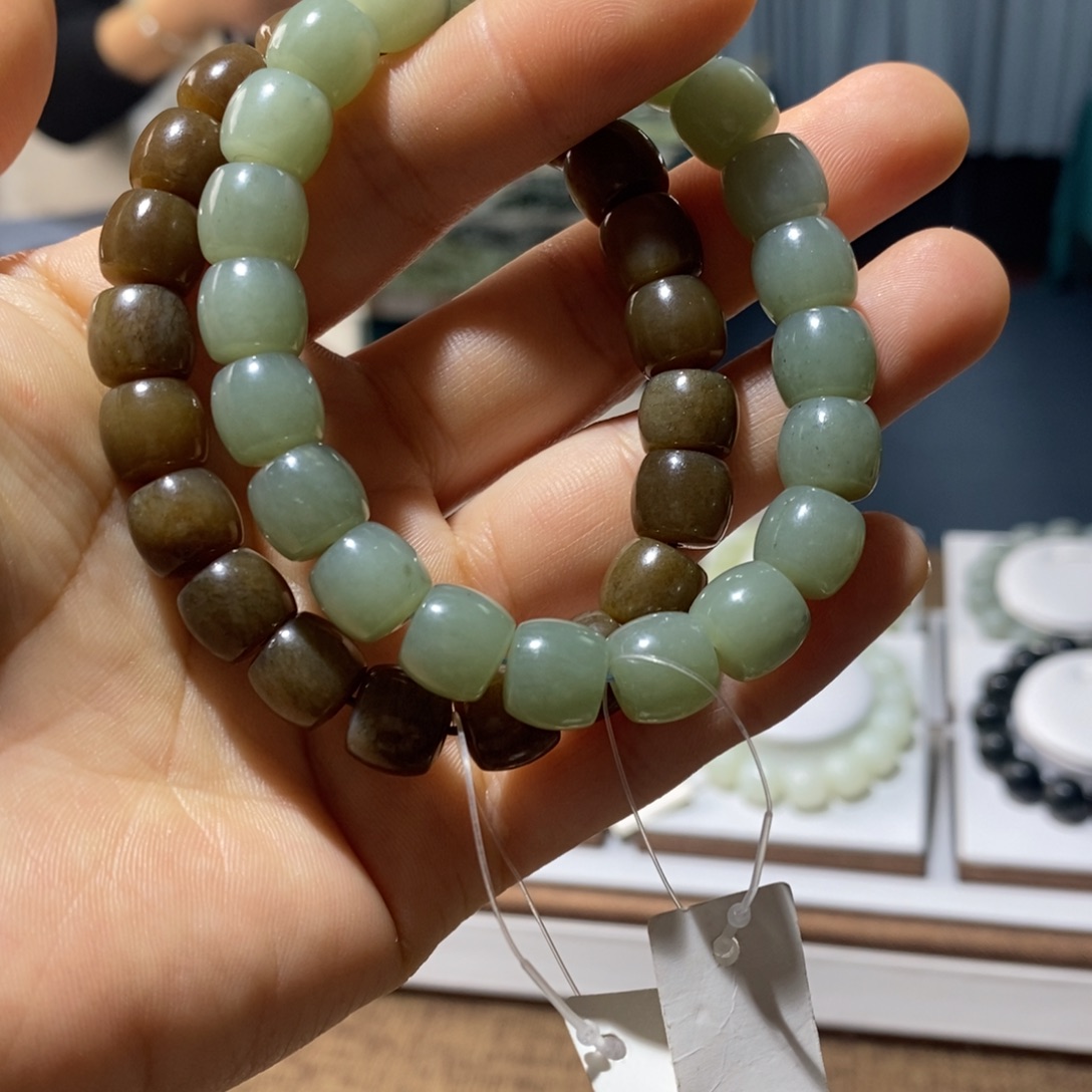 和田玉未镶嵌手链