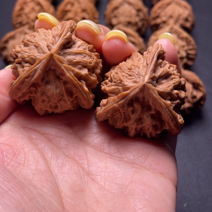 吊坠文玩核桃盘山三棱