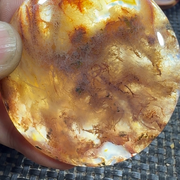 冯***玛瑙/玉髓未镶嵌颈饰