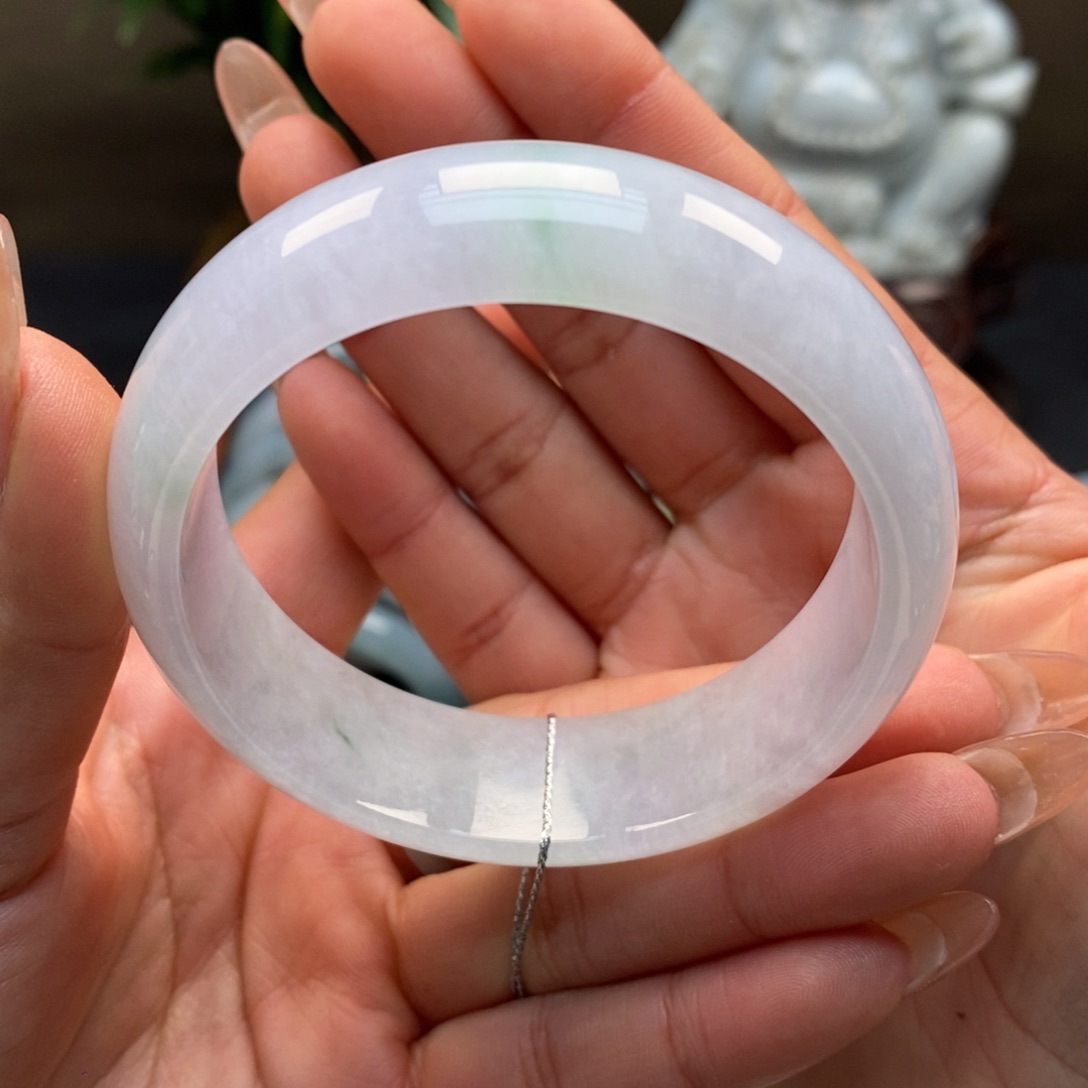 翡翠手镯未镶嵌恶****°天然