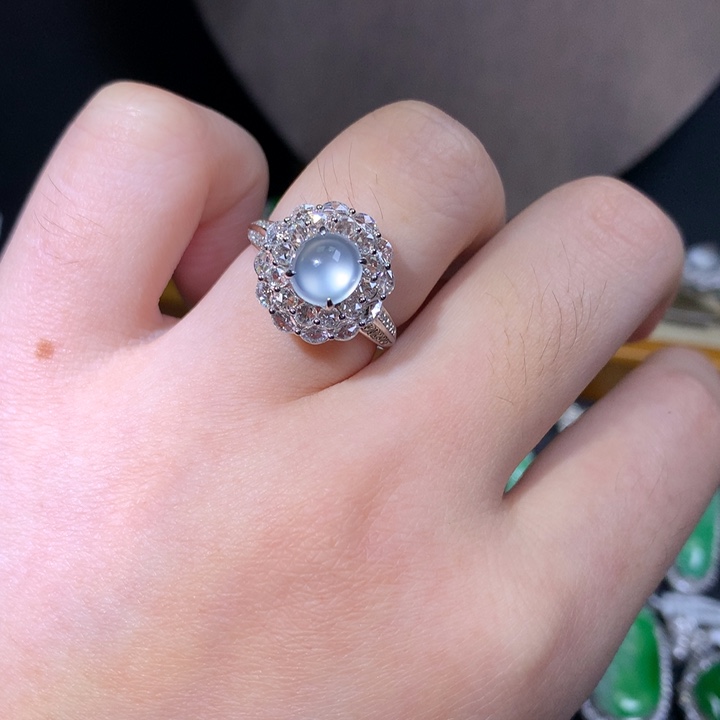 吊坠(不含链)18K金镶嵌翡翠戒指