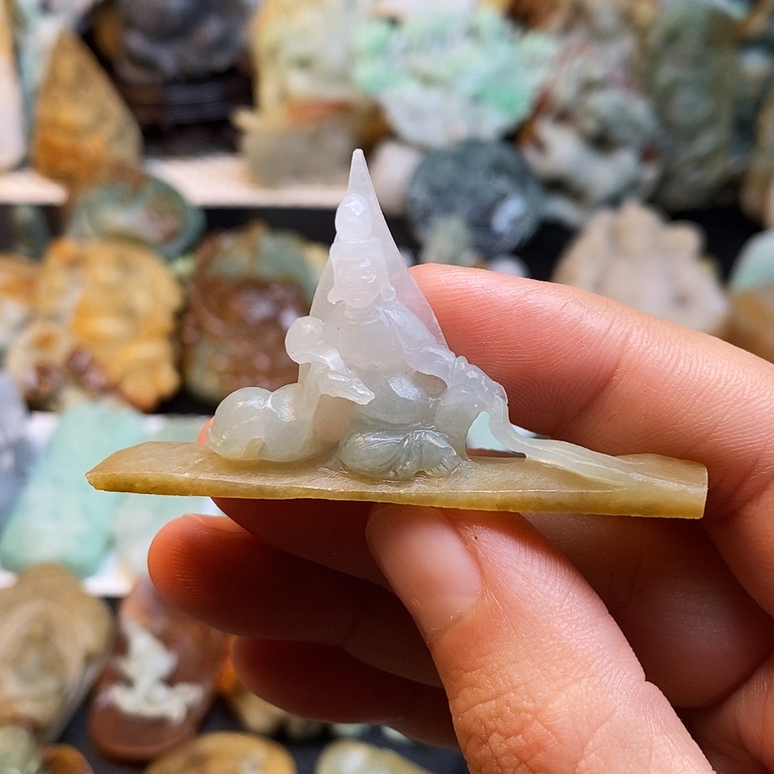 定制翡翠未镶嵌特色99