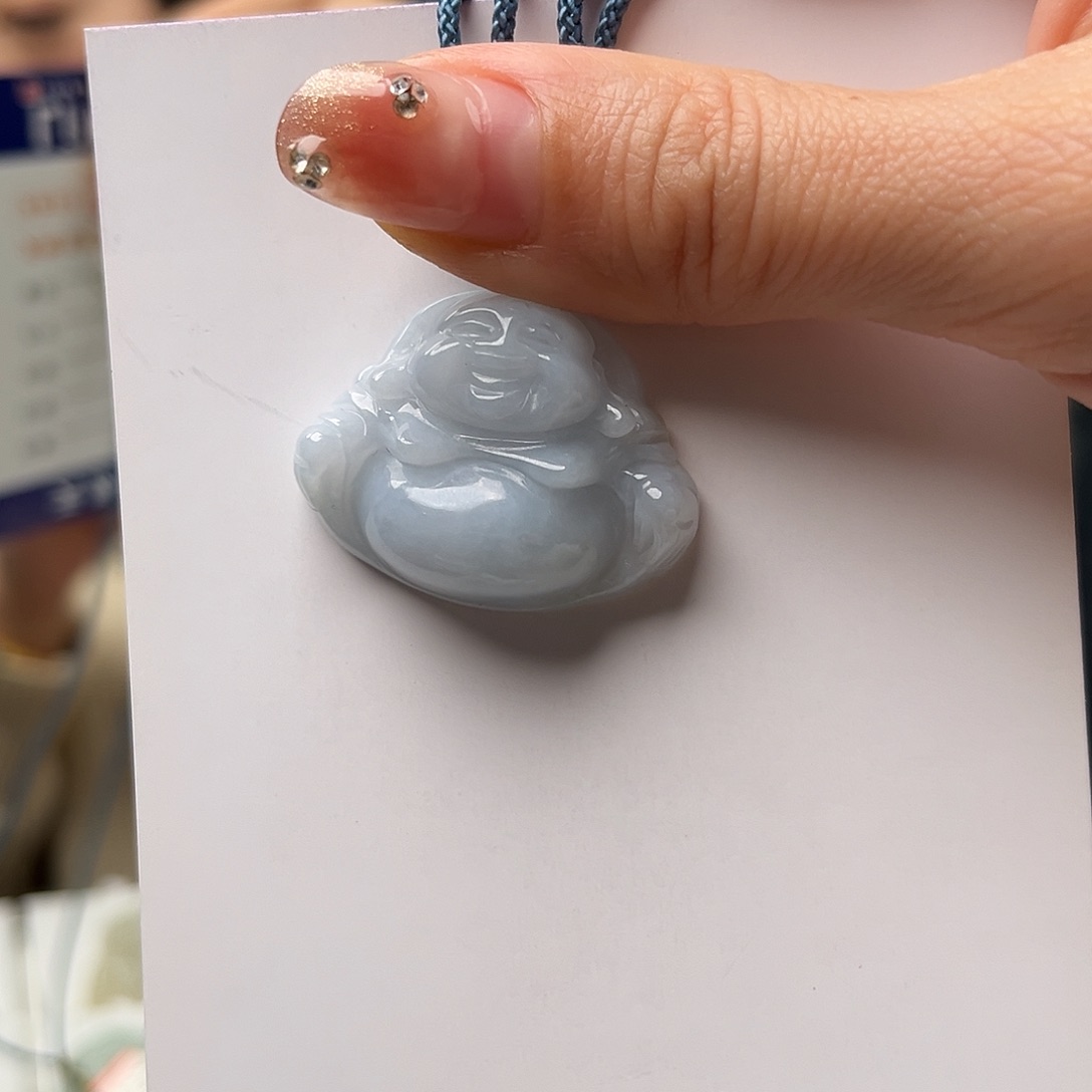 翡翠颈饰未镶嵌佛公