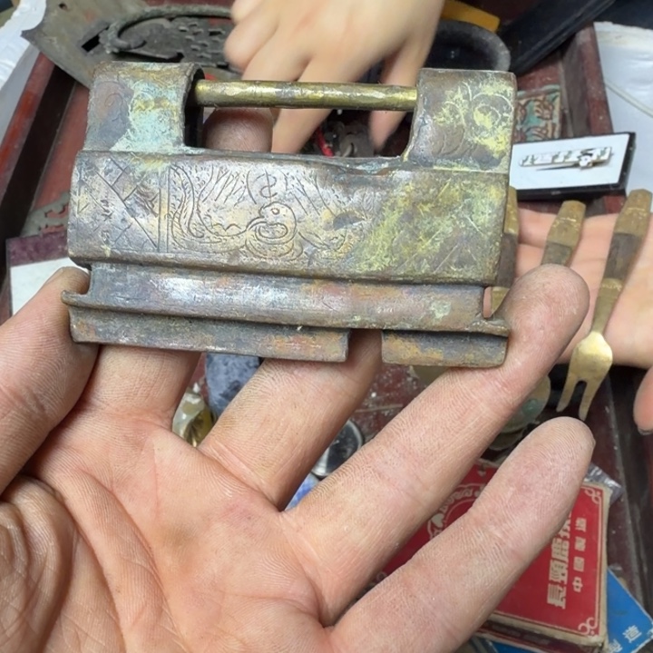 豆****民俗物件杂项专拍