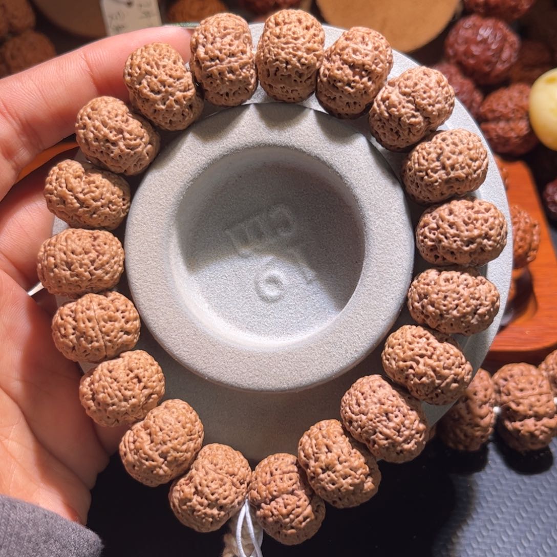 金刚菩提吊坠夹板菠萝蜜18