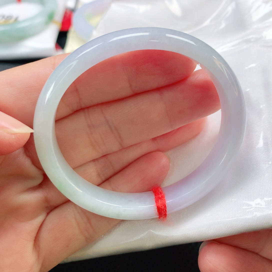 未镶嵌手镯翡翠52.8贵妃