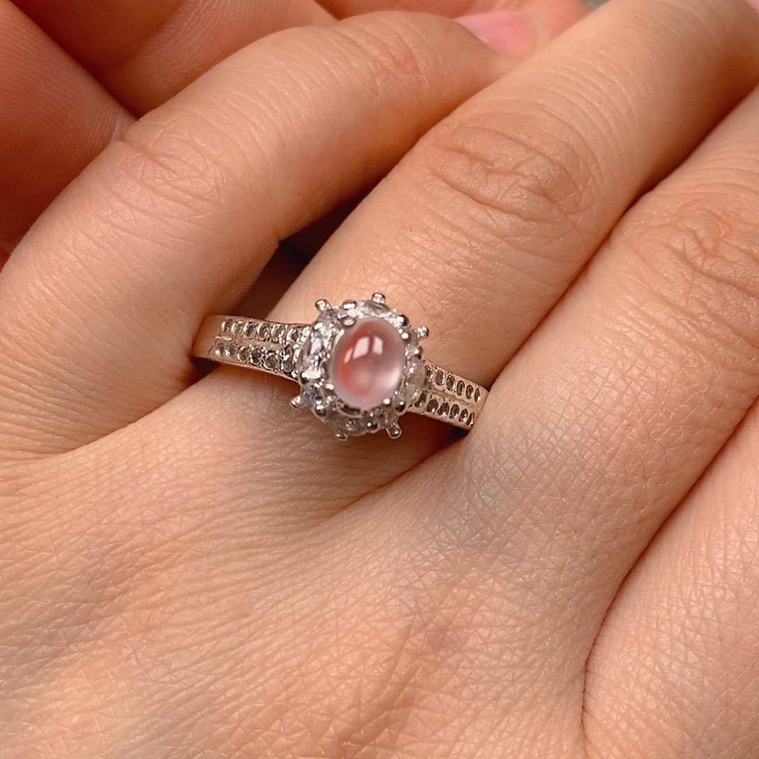 翡翠戒指未镶嵌翡翠蛋面