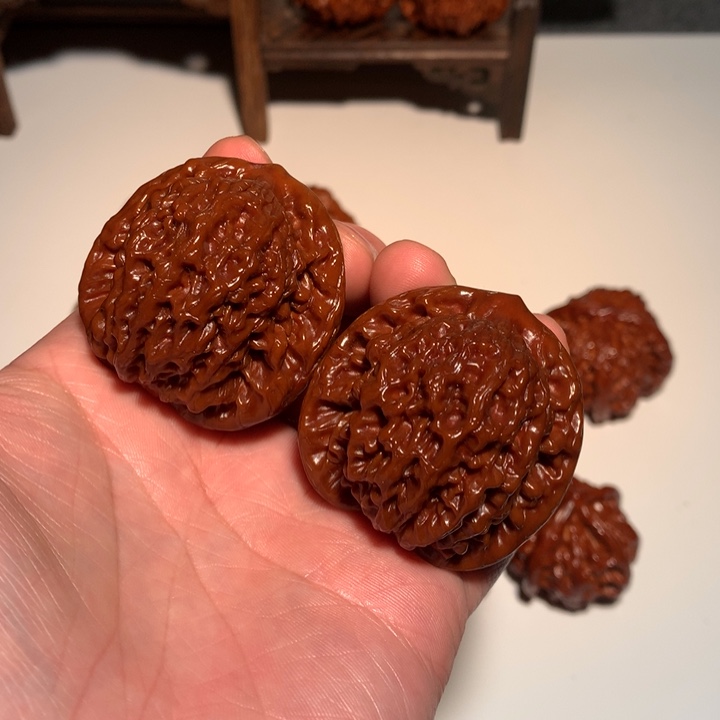 扶***长桃核吊坠金公子17WCH#00#