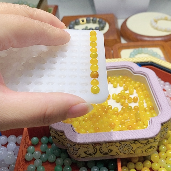 翡翠散珠冰鸡油黄la 6