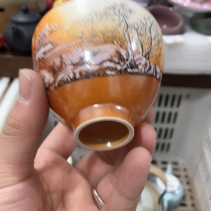 陶瓷茶具全部清清完回家过年