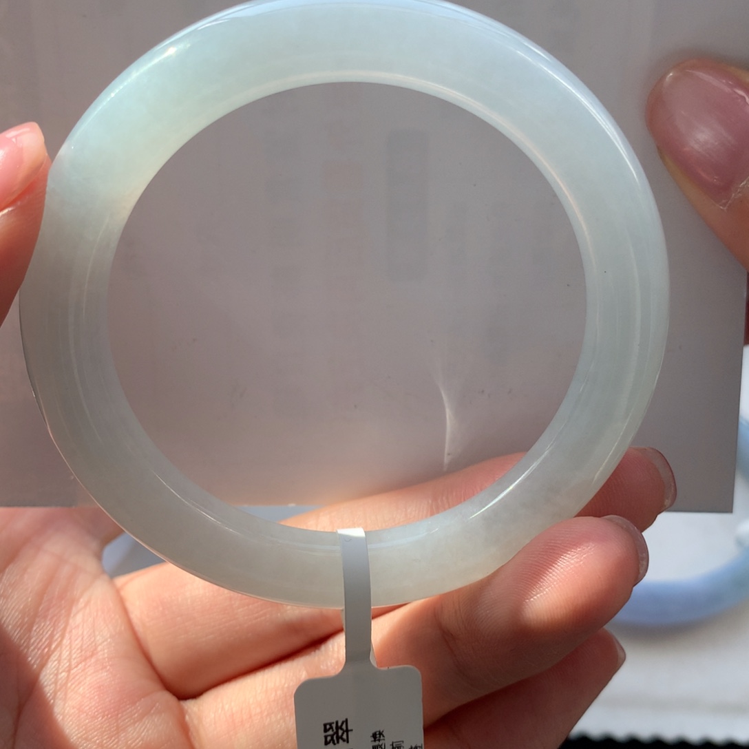 翡翠未镶嵌手镯白月光