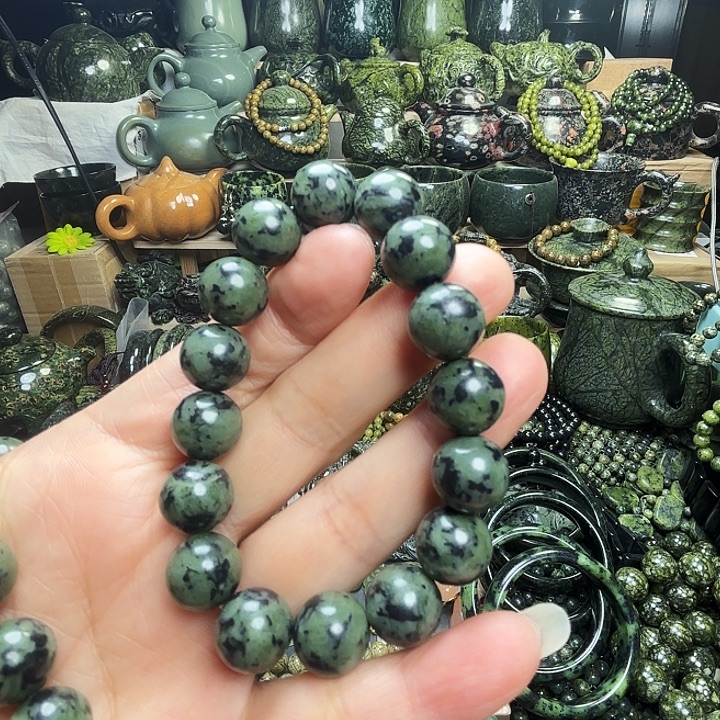 蛇纹石玉未镶嵌珠宝半成品藏玉药王石福利款1.2手串