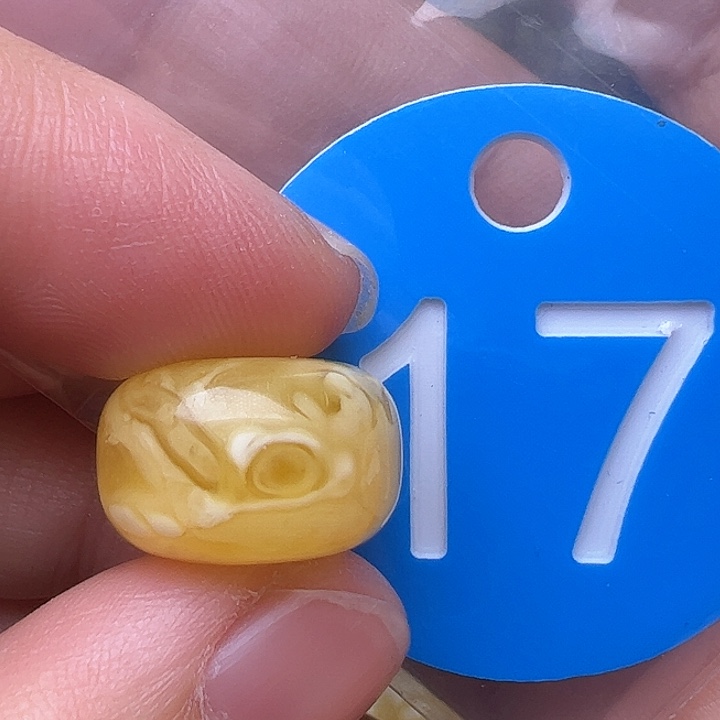 蜜蜡裸石未镶嵌花粉15.5m m