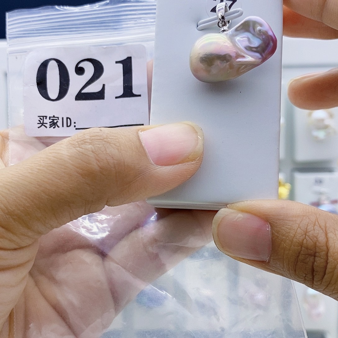 淡水珍珠颈饰钛钢
