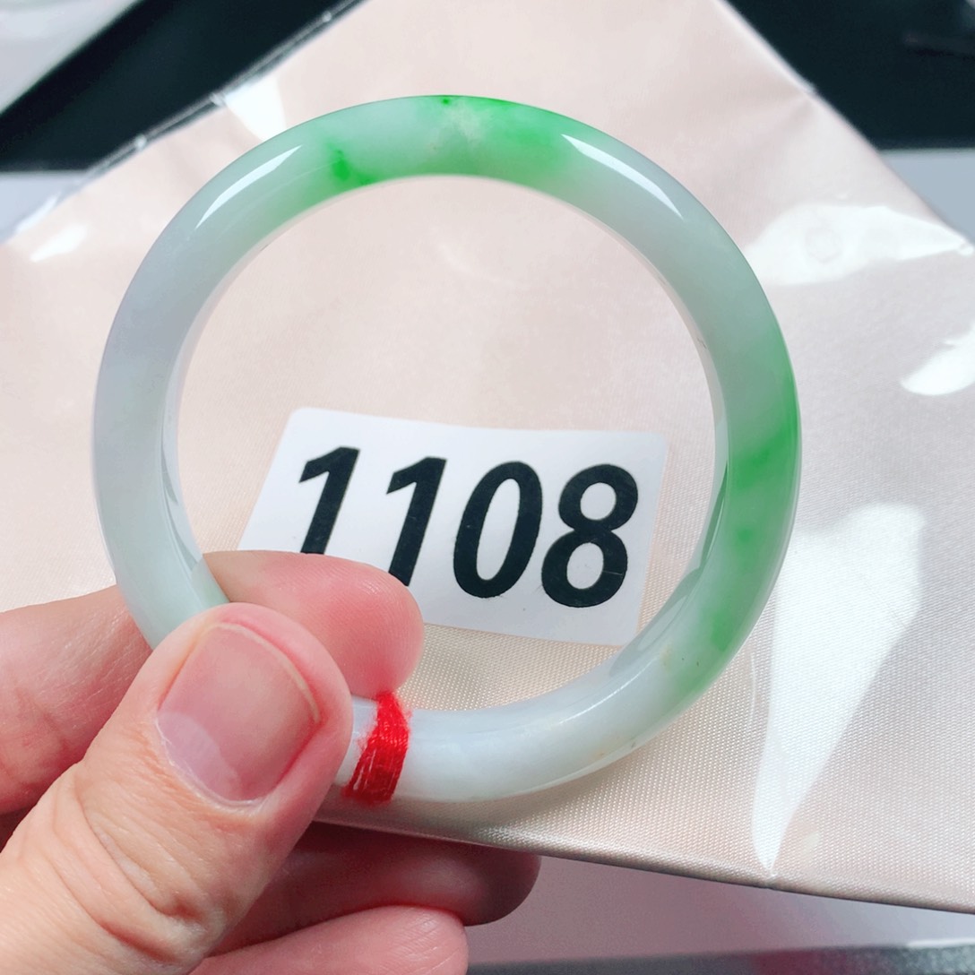 翡翠手镯未镶嵌翡翠手镯1108