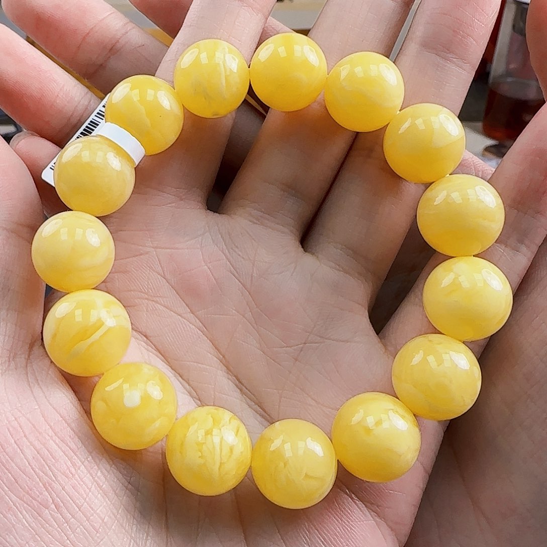 未镶嵌琥珀珠宝奇石