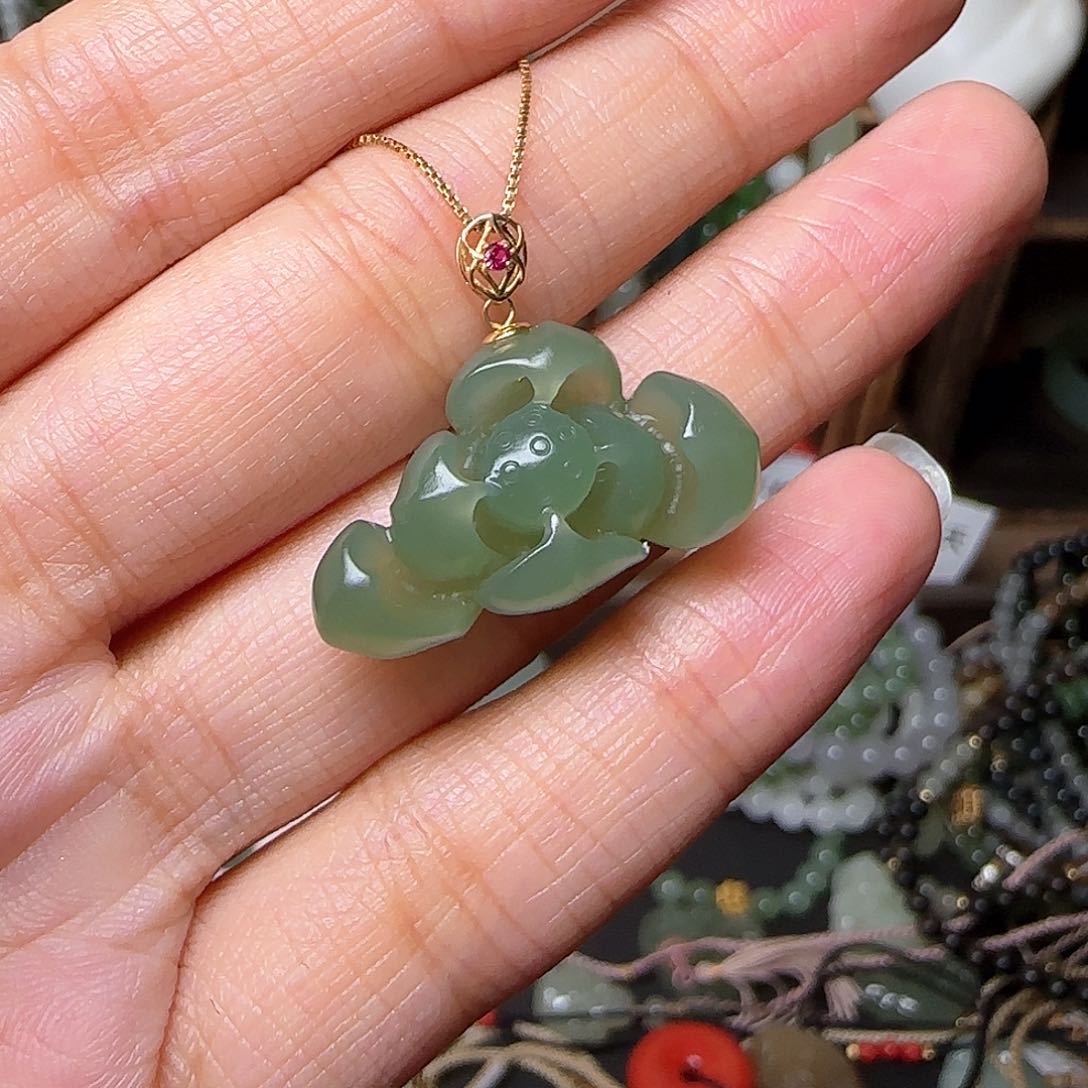 和田玉颈饰18K金镶嵌✨**✨