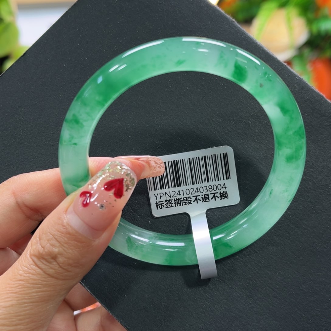 石英质玉手镯未镶嵌➕周周56.3