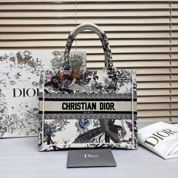 迪奥/99新/包包/250206IQ0025/C13348441866