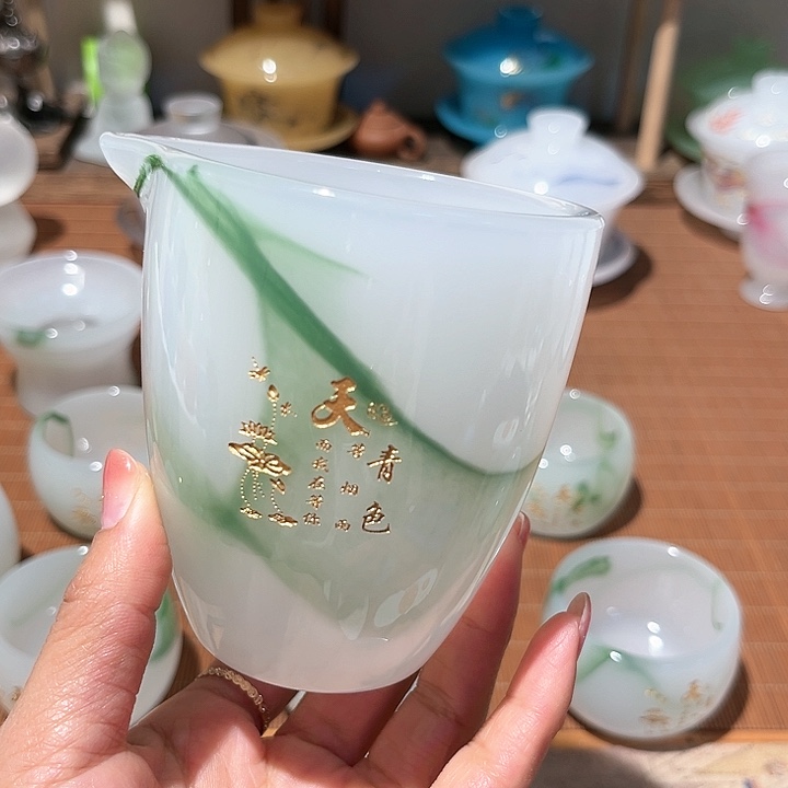 ?****》水绿公杯刻字1个