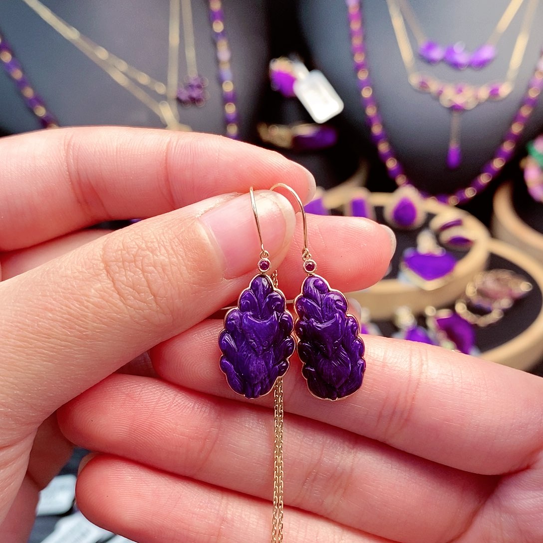 苏纪石（舒俱来）耳饰18K金镶嵌