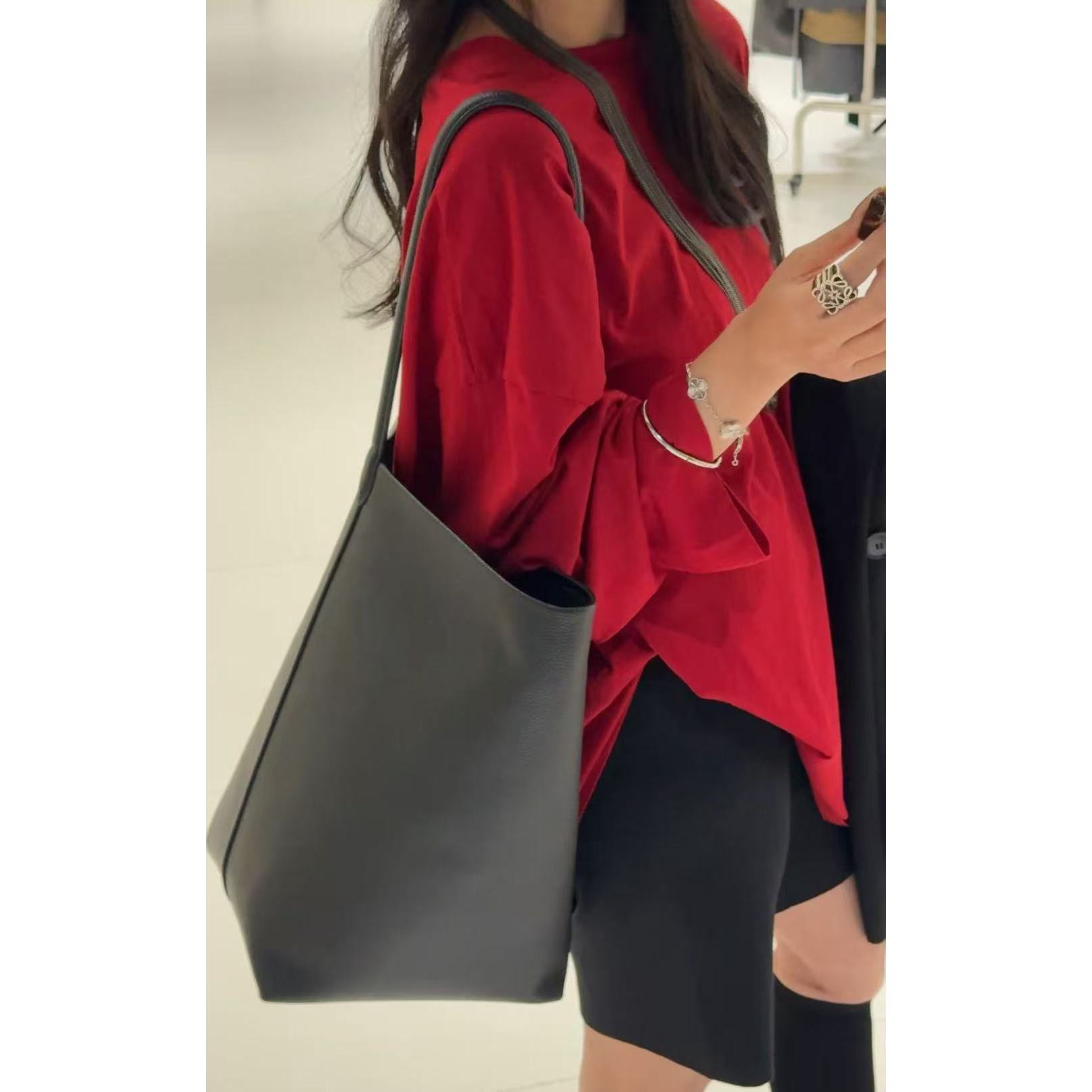 卢尚超模T恤71009