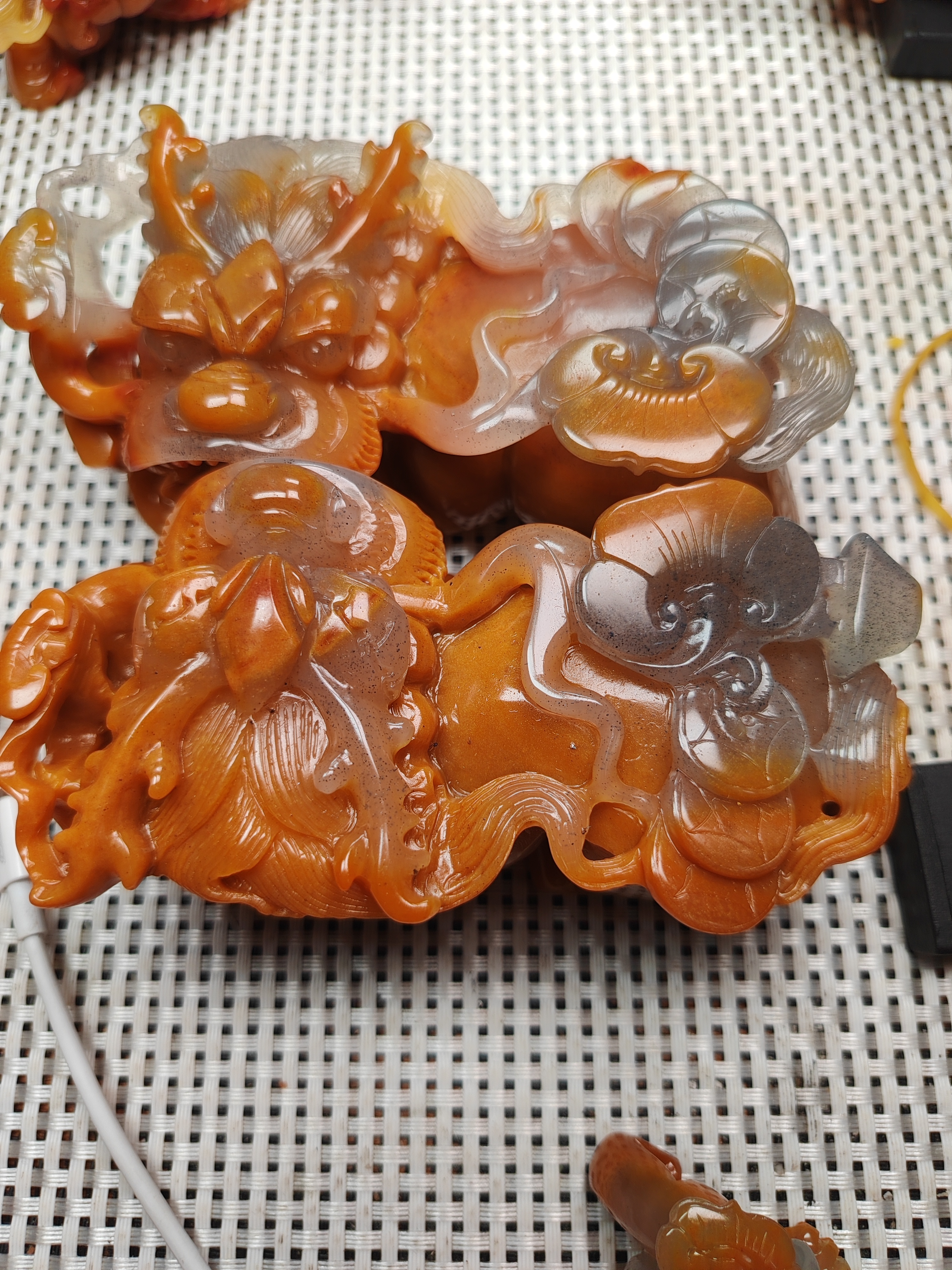 黄龙玉精品貔貅手工雕刻情侣款霸王貔貅，独特设计彰显爱意