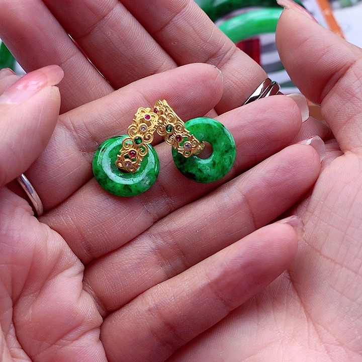 翡翠颈饰银S925镶嵌翡翠