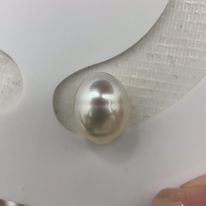 颈饰未镶嵌海水珍珠10.8mm 澳白 蓝粉H6 花生吊坠