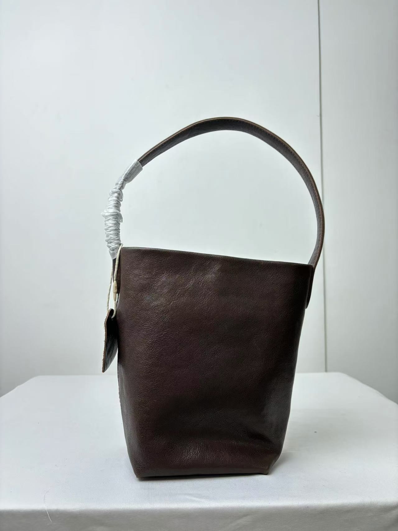 61112咖啡【点点精选】新款时尚轻奢百搭气质女包AA