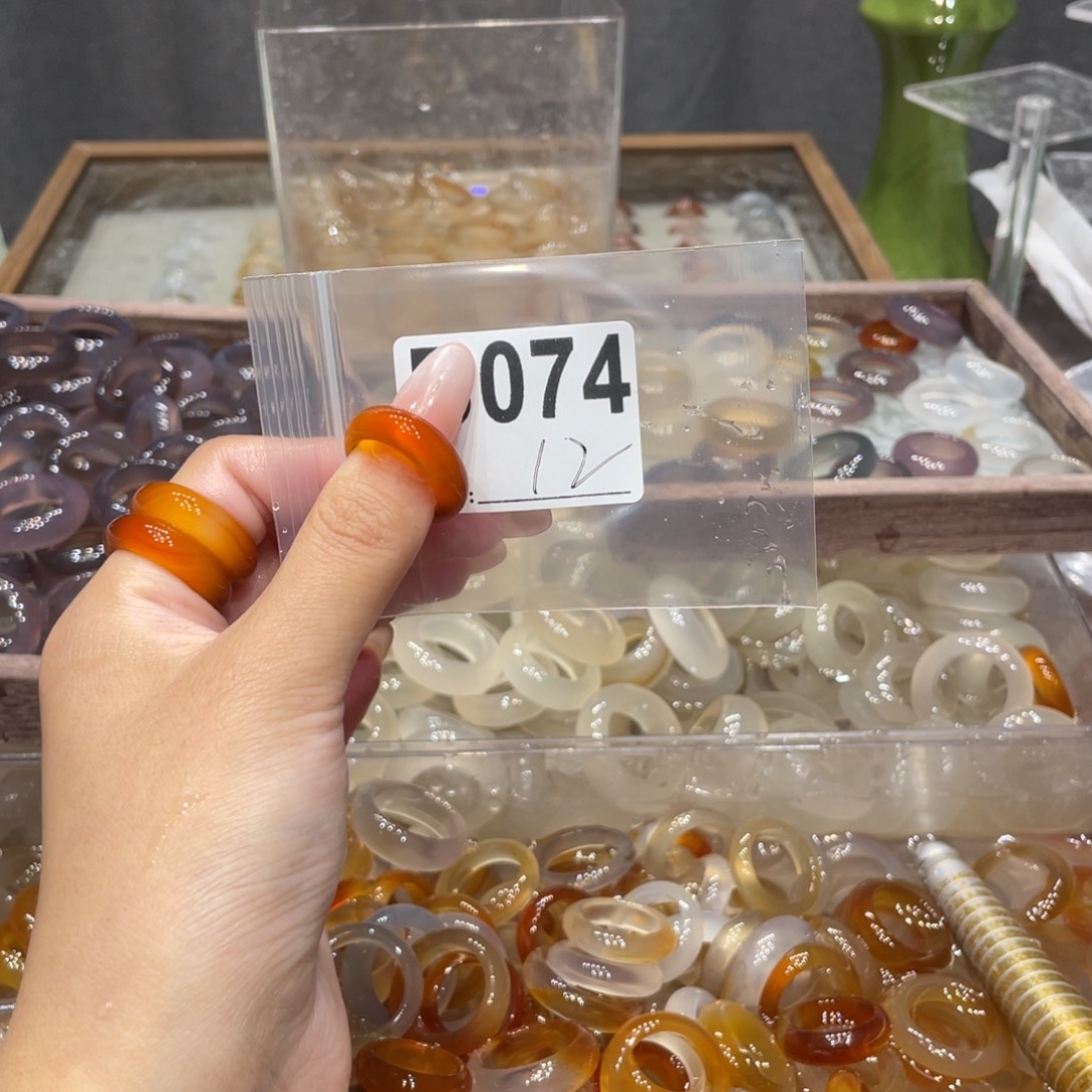 玛瑙/玉髓未镶嵌戒指074