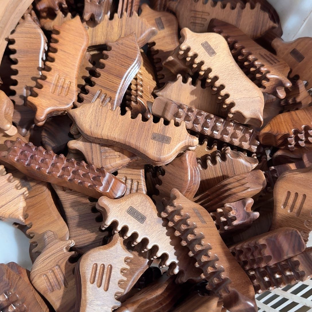 红贵宝木小号面部放松工具瑕疵