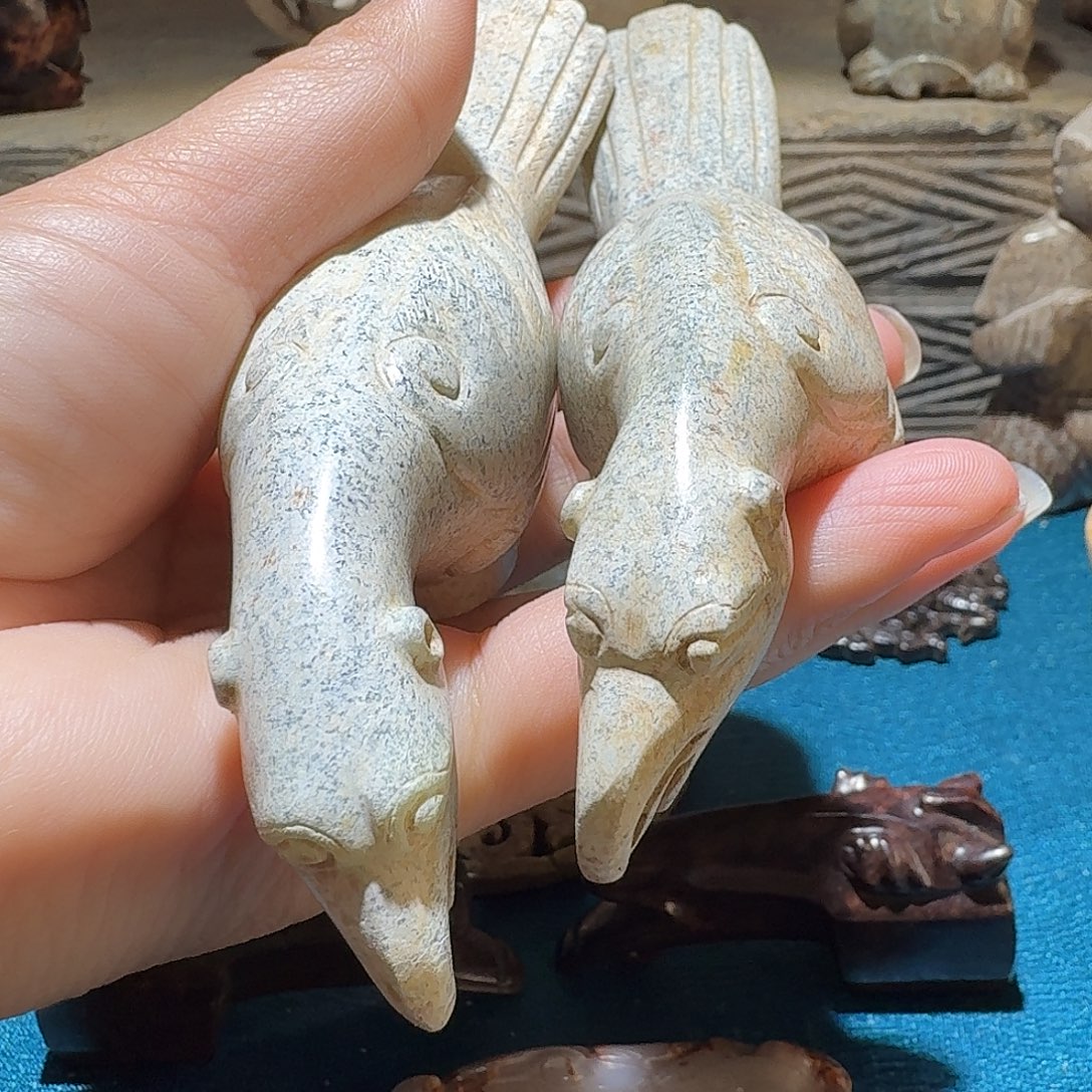 已***置和田玉未镶嵌挂件