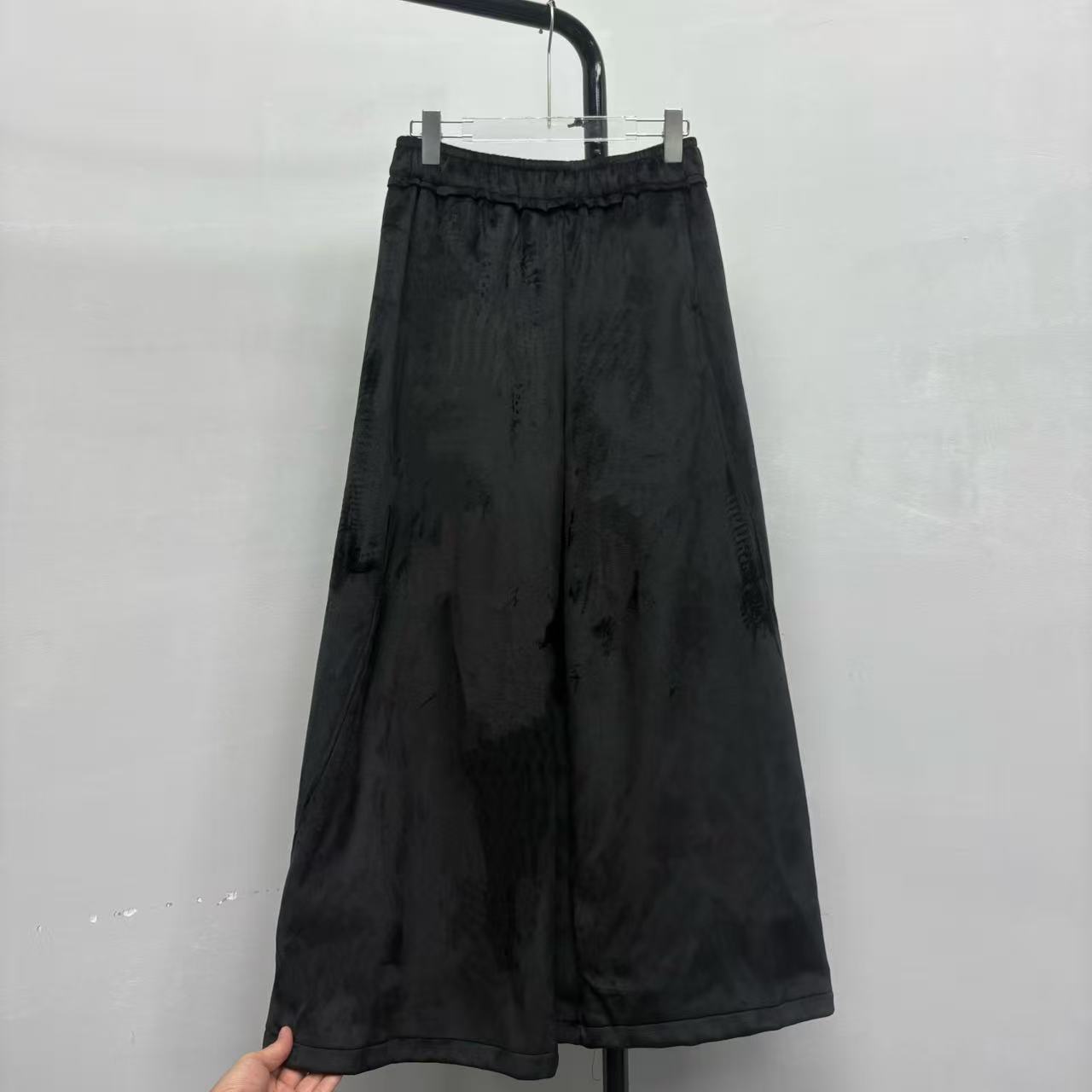 【雪尼 大弯刀】加绒加厚大阔腿裤女