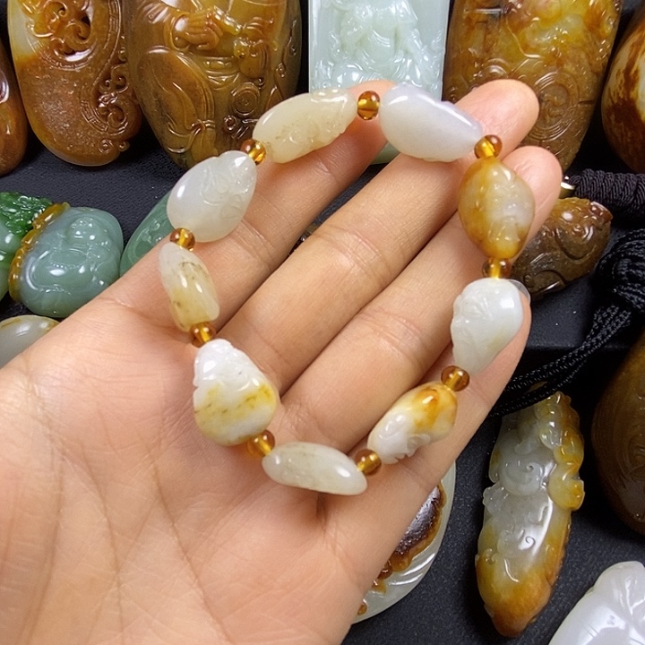 和田玉未镶嵌手串