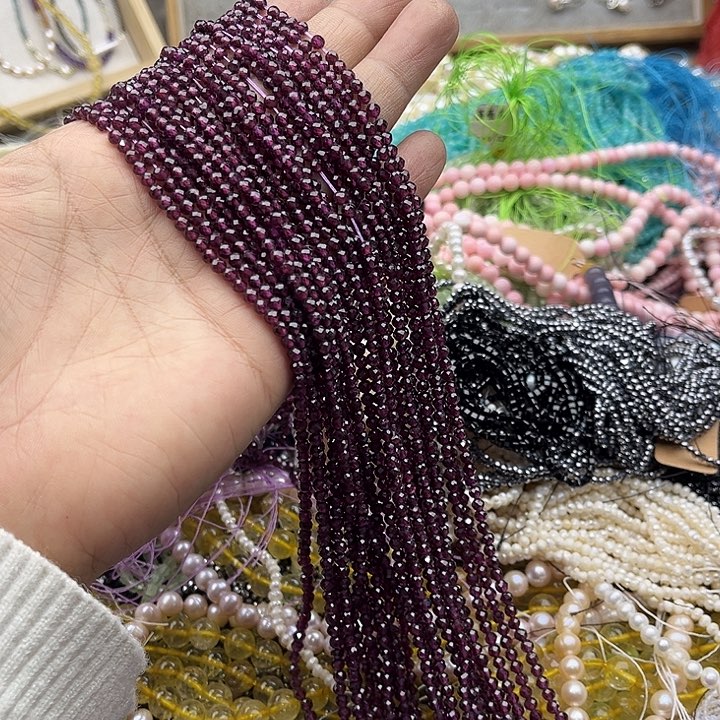 玛瑙/玉髓珠宝半成品未镶嵌一条3mm石榴石刻面