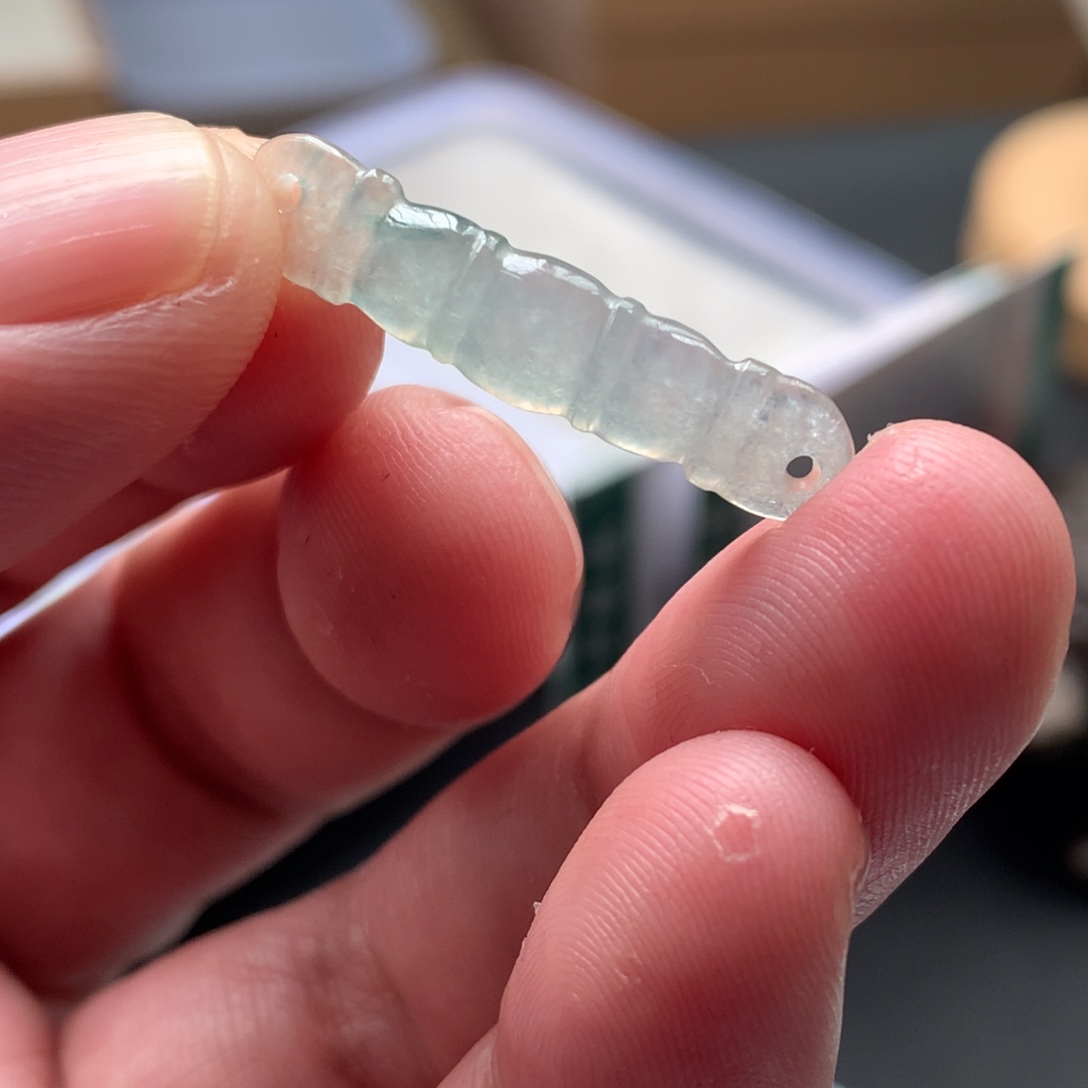 定制翡翠未镶嵌莲藕手牌