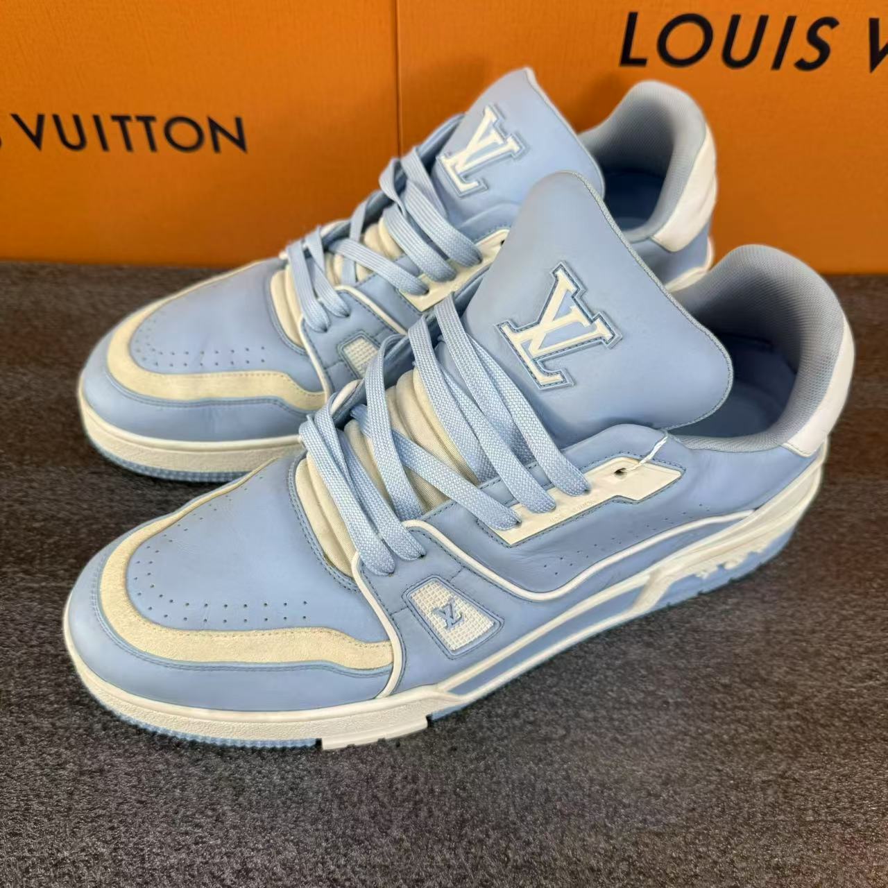 【汇星特惠】LouisVuitton/路易威登经典雾霾白蓝配色Trainer板鞋