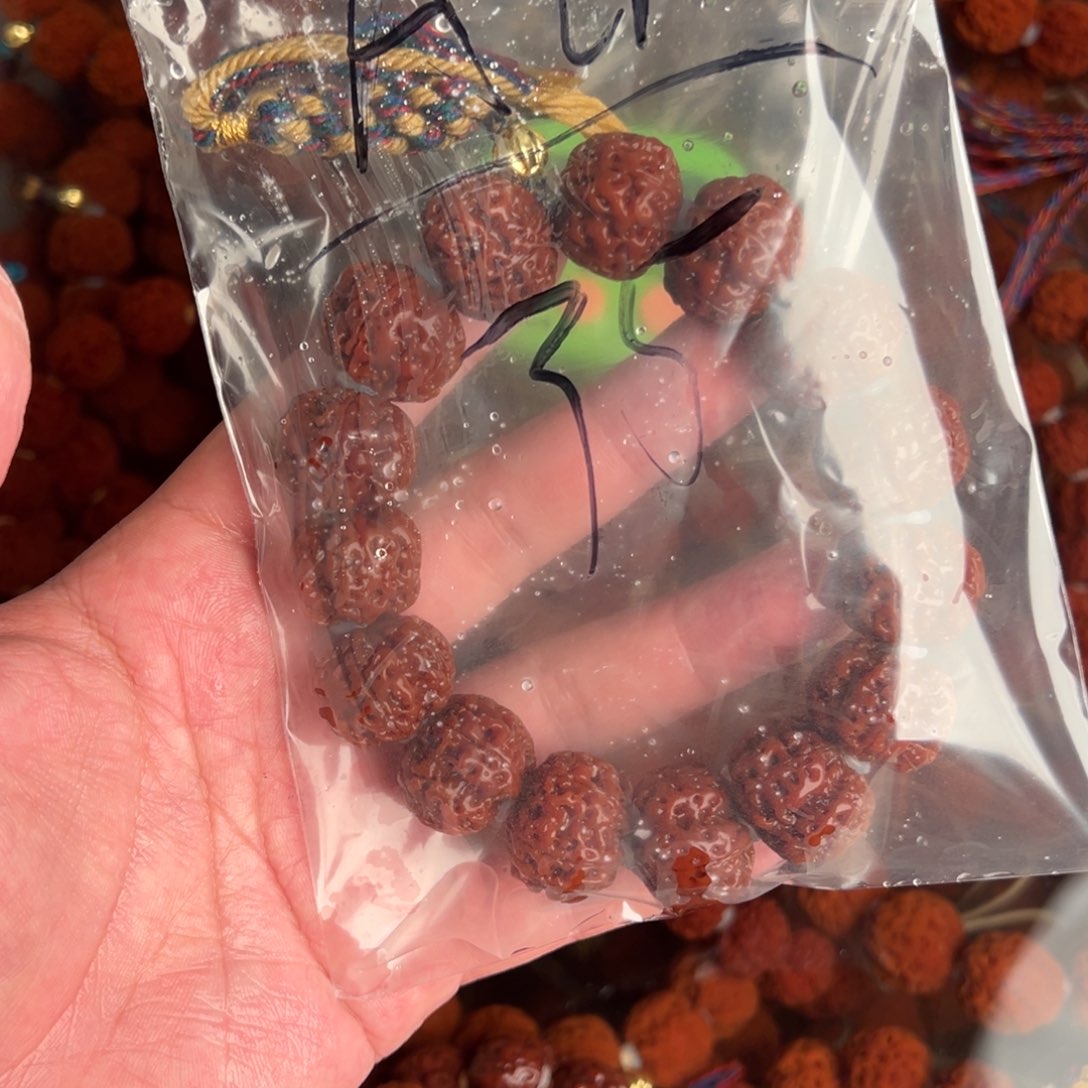 金刚菩提手串?****ǐ35啊啊啊啊啊啊