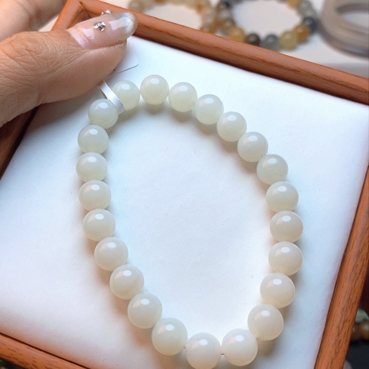 和田玉手链未镶嵌