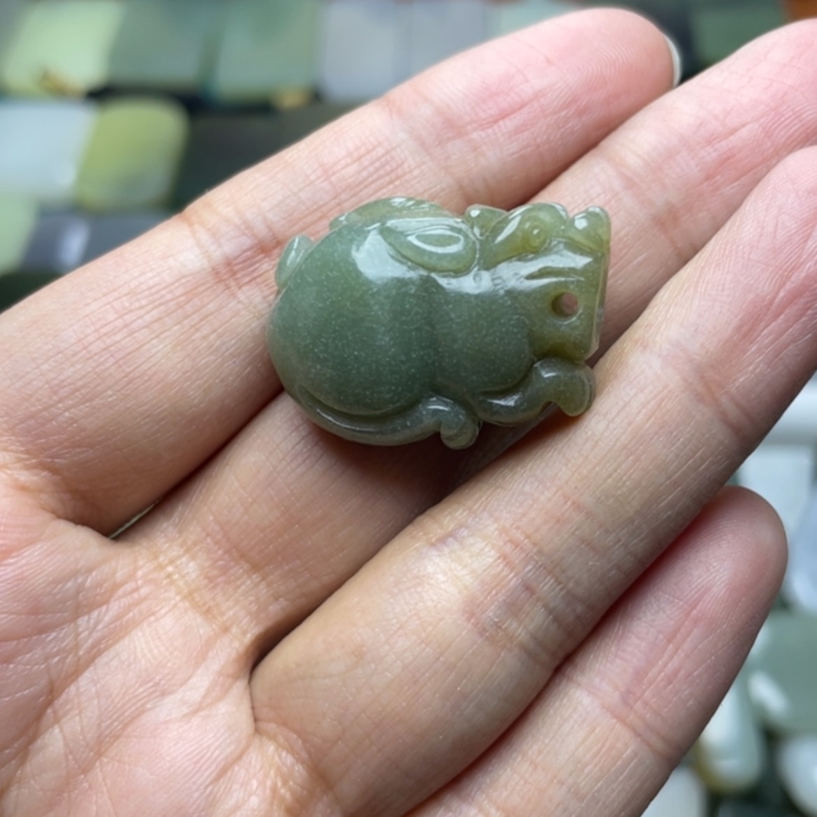 【闪购商品】颈饰未镶嵌和田玉
