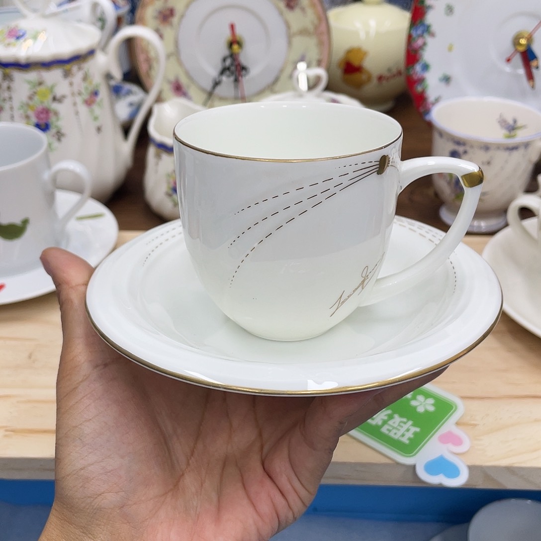鹿屋家的美丽咖啡杯