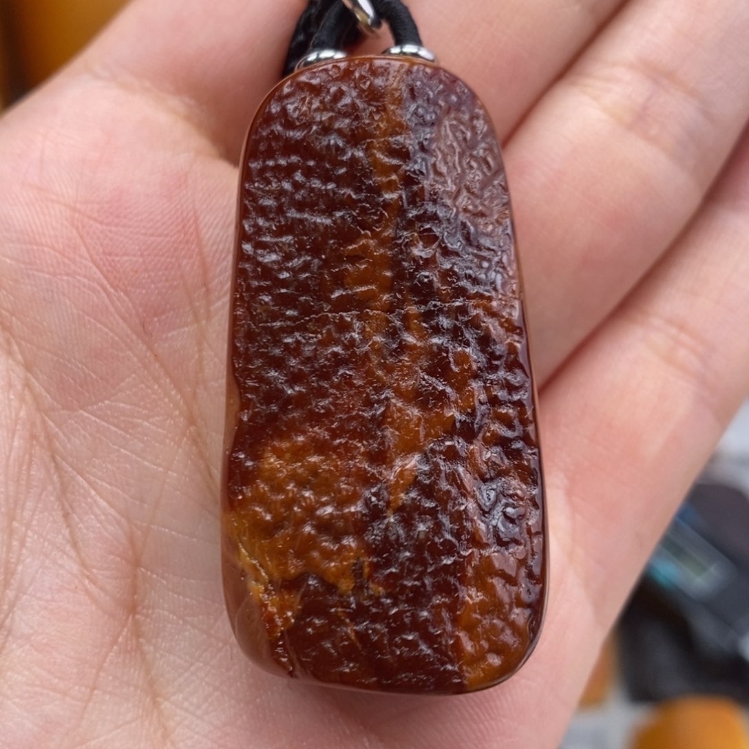 琥珀吊坠(赠链)未镶嵌