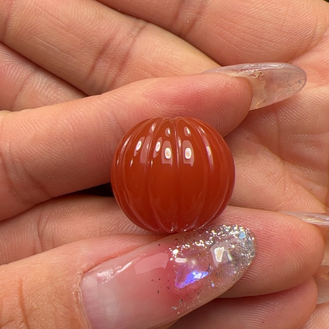 南红玛瑙珠子未镶嵌小*白