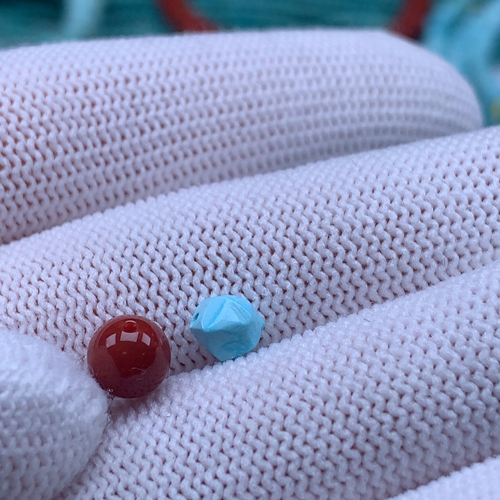 南红玛瑙未镶嵌珠宝奇石